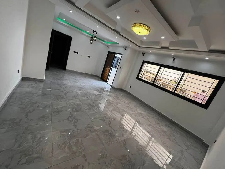 APPARTEMENT 2 CHAMBRES A LOUER DOUALA BALI Lea Group Sarl Cameroun
