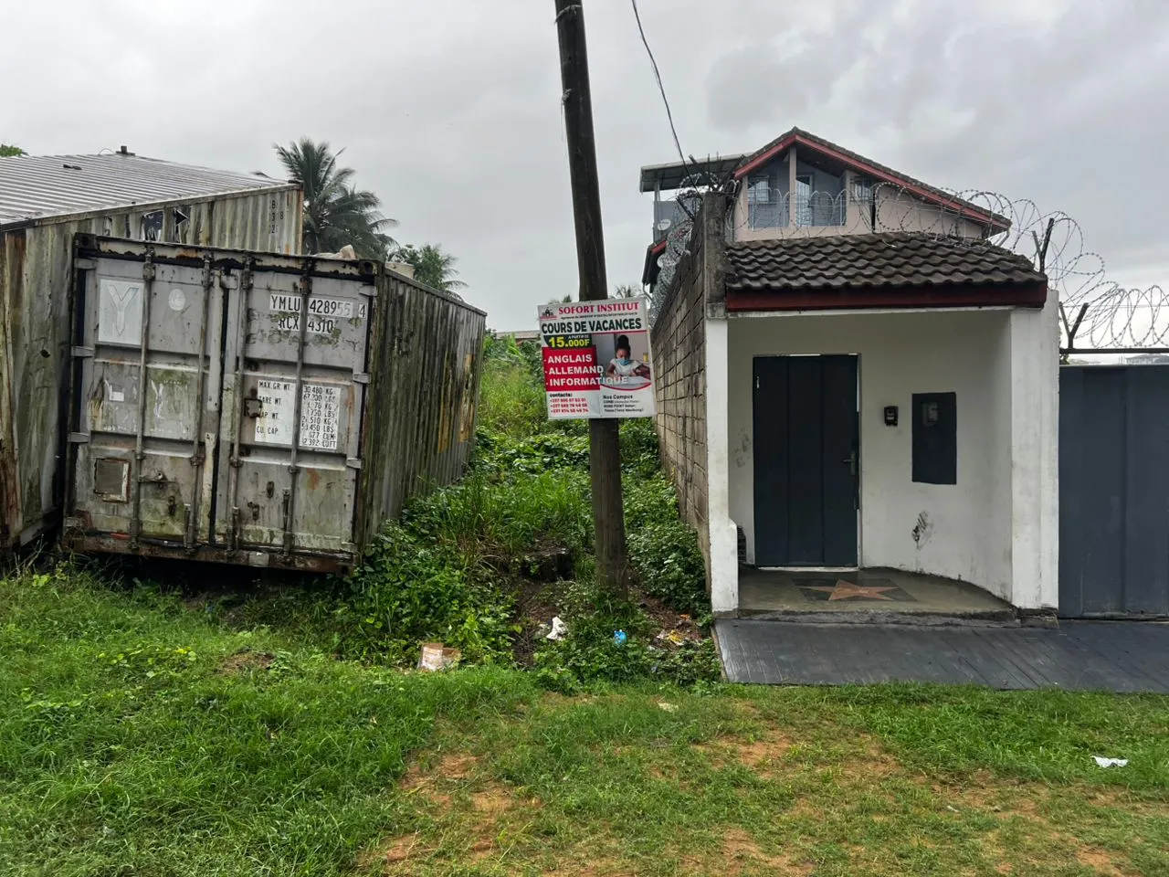Terrain titré vendre à Yassa Neptune 200m2 Lea Group Sarl Cameroun