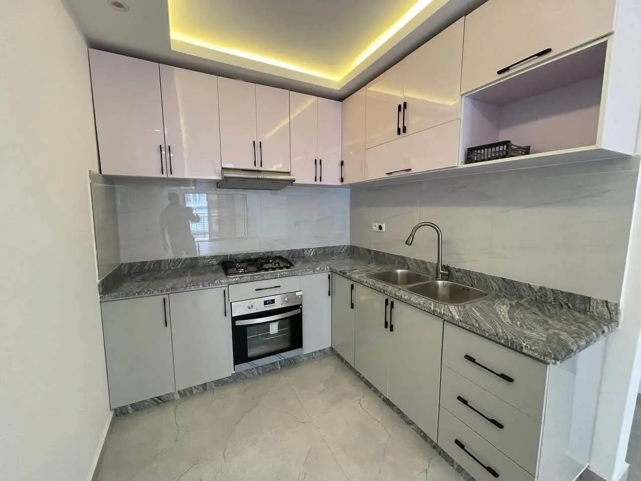 Duplex haut standing à vendre à yassa cité Chirac  — Léa Group au Cameroun