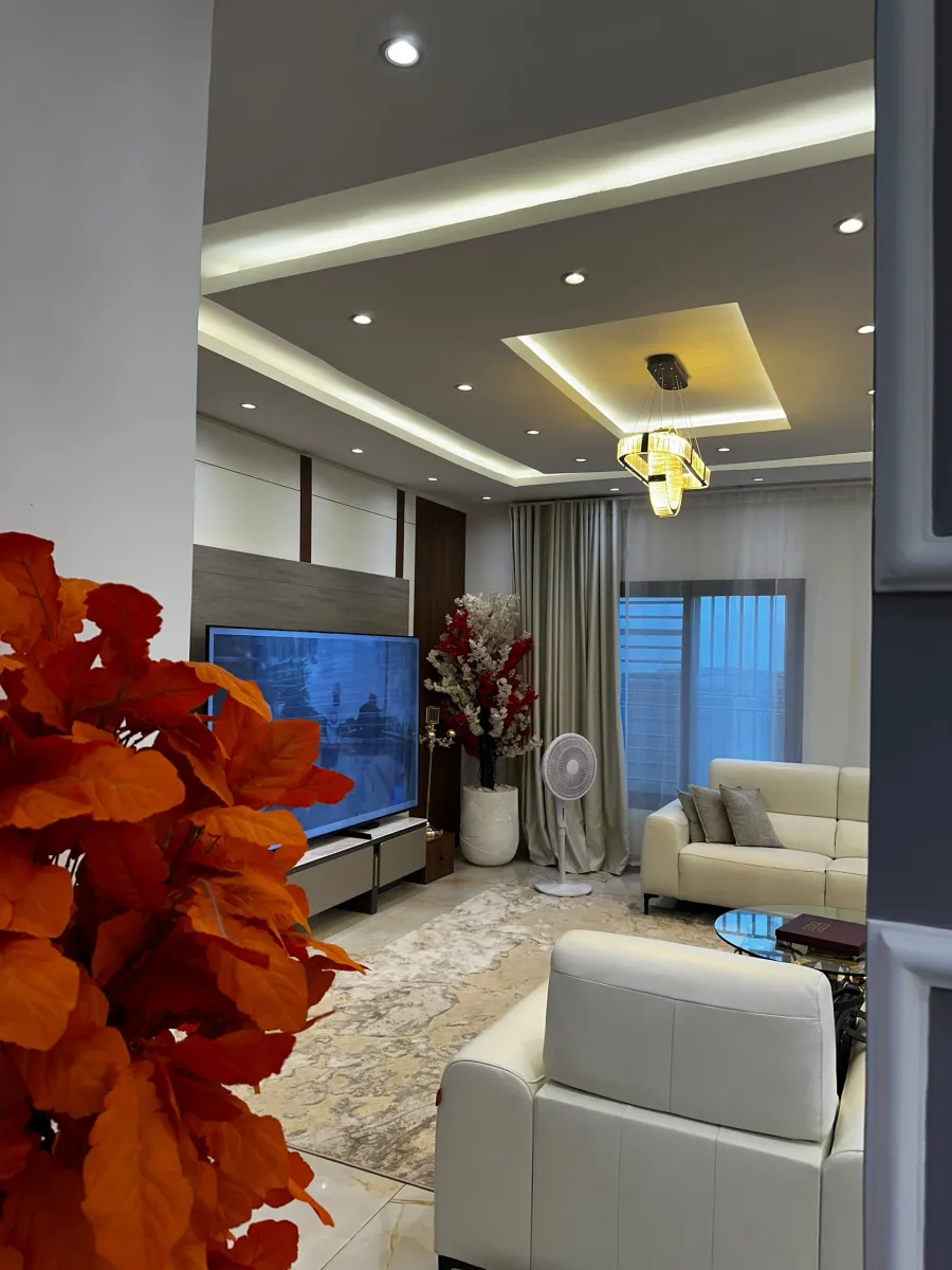 Villa haut standing à vendre nouvellement construit à douala quartier lendi  — Léa Group au Cameroun