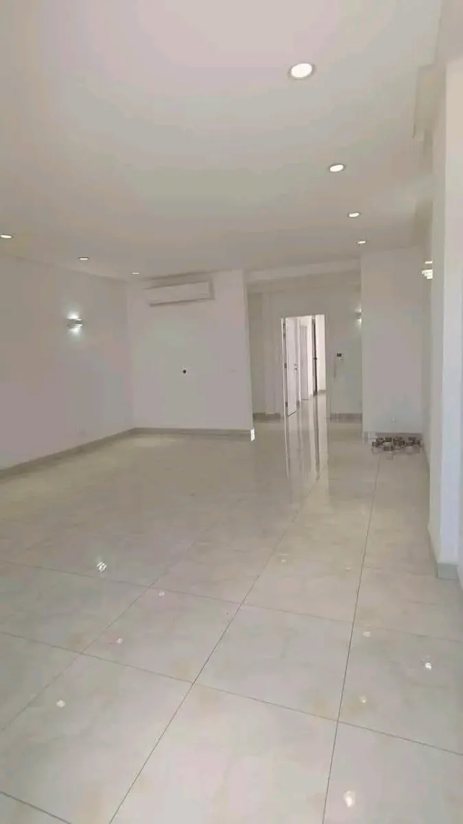 Appartement a louer a bonapriso  — Léa Group au Cameroun