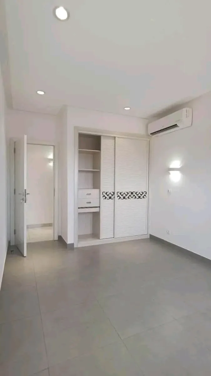 Appartement a louer a bonapriso  — Léa Group au Cameroun