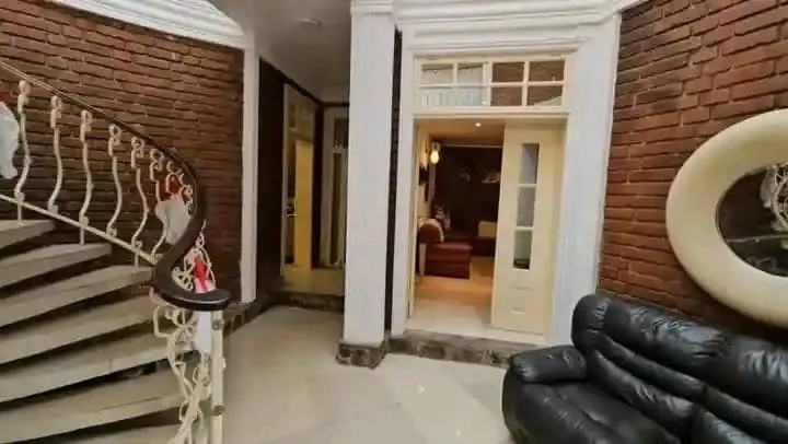 Duplex très haut standing à vendre à bonamoussadi  — Léa Group au Cameroun