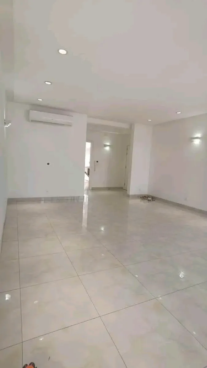 Appartement a louer a bonapriso  — Léa Group au Cameroun