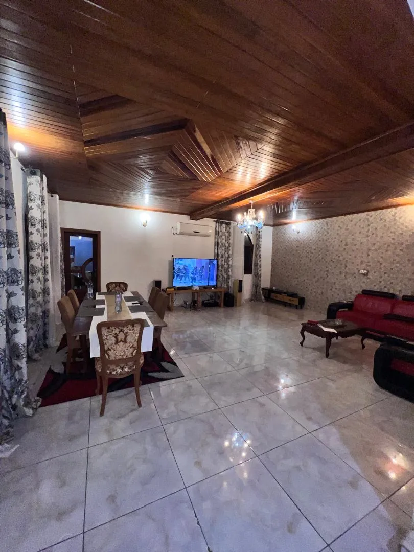 DUPLEX À LOUER À BONABERI A  A BONABERI — Léa Group au Cameroun
