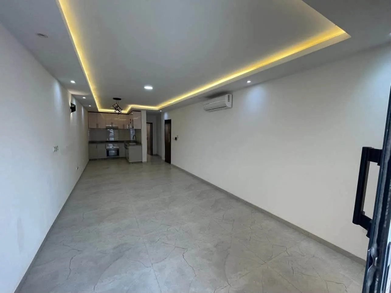 Duplex haut standing à vendre à yassa cité Chirac  — Léa Group au Cameroun